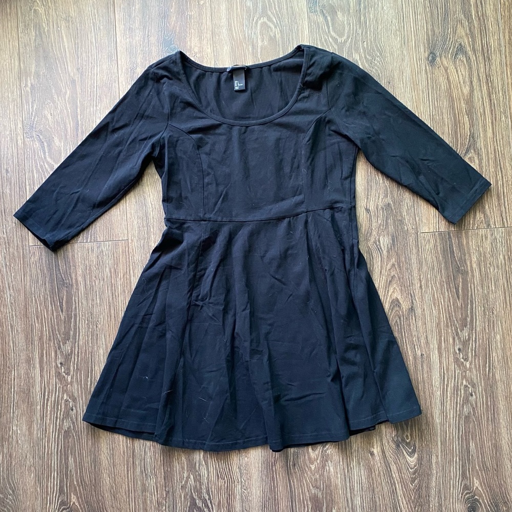 H&M scoop neck skater dress - black - size L